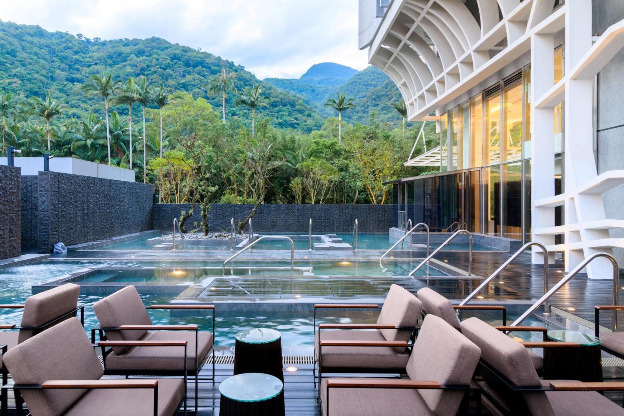 Orient Luxury Hotel-礁渓郷 エクステリア 写真